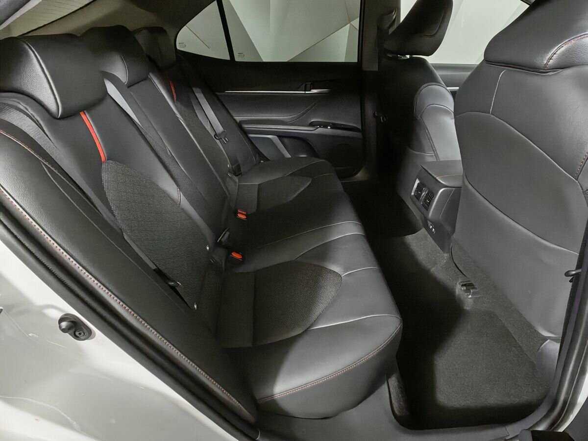 Toyota Camry б/у, 2020, Автоматическая. Фото: #11