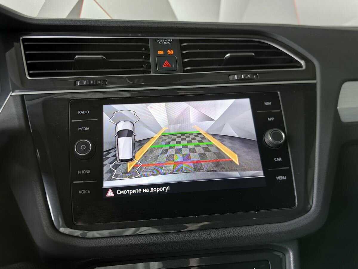 Volkswagen Tiguan б/у, 2021, Роботизированная. Фото: #15