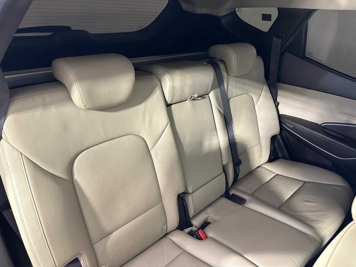 Hyundai Santa Fe б/у, 2017, Автоматическая. Фото: #14