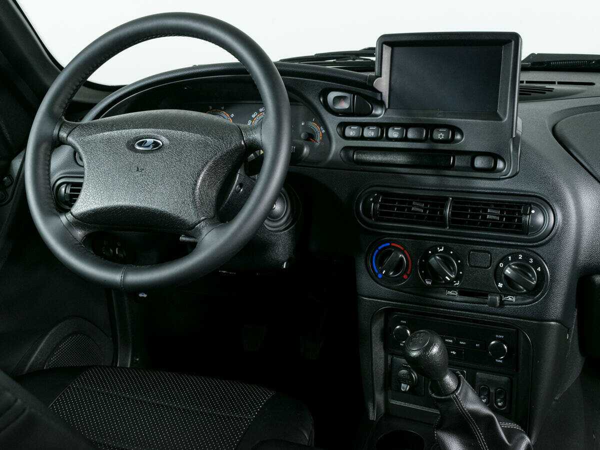 Лада (ВАЗ) Нива б/у, 2023, Механическая. Фото: #8