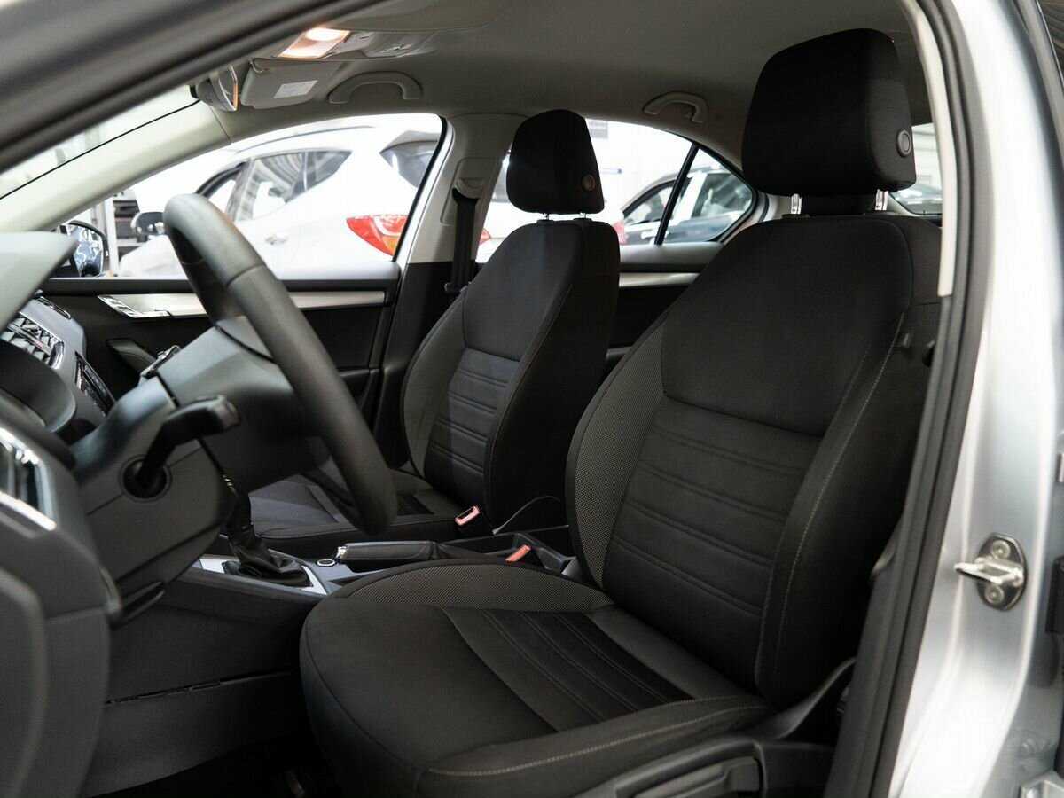 Skoda Octavia б/у, 2018, Роботизированная. Фото: #5