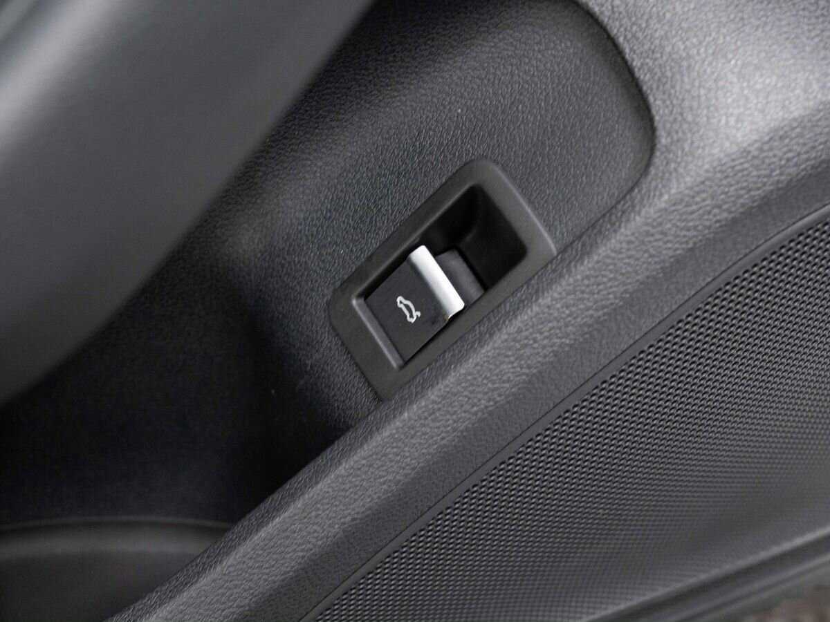 Audi A4 б/у, 2020, Роботизированная. Фото: #19