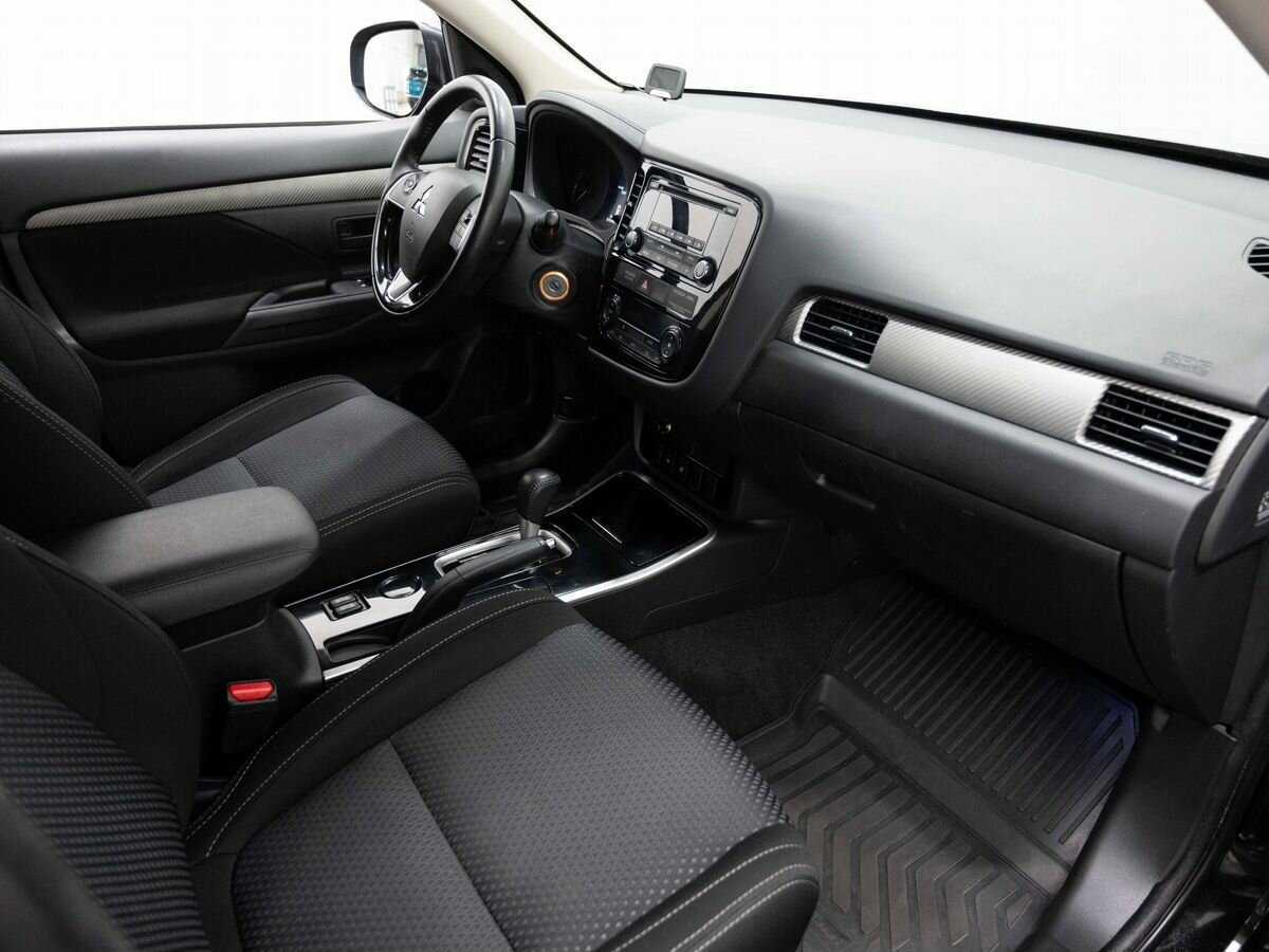 Митсубиши Оутлэндер б/у, 2018, Вариатор. Фото: #10