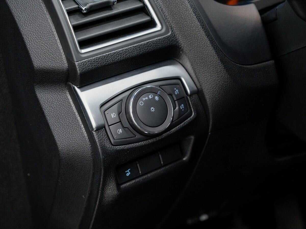 Ford Explorer б/у, 2018, Автоматическая. Фото: #15