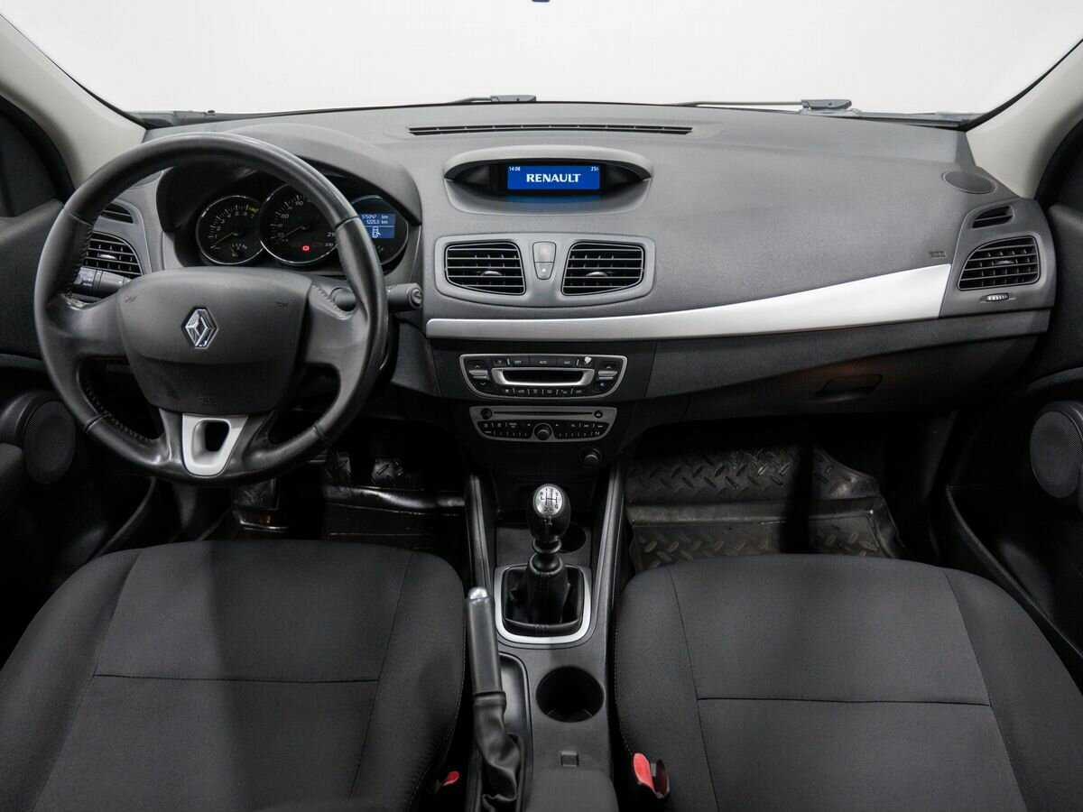 Renault Fluence б/у, 2013, Механическая. Фото: #9