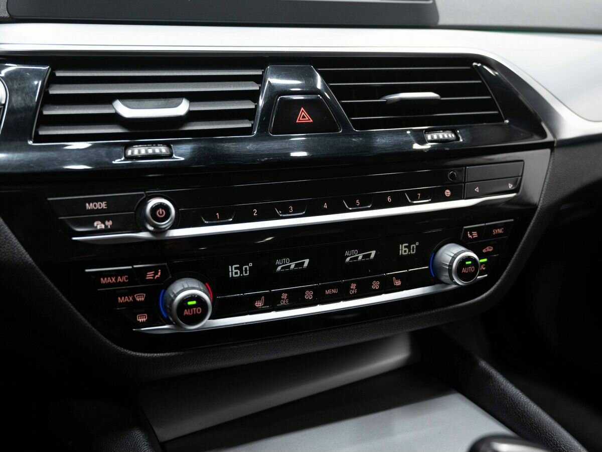 BMW 5 серии б/у, 2018, Автоматическая. Фото: #22