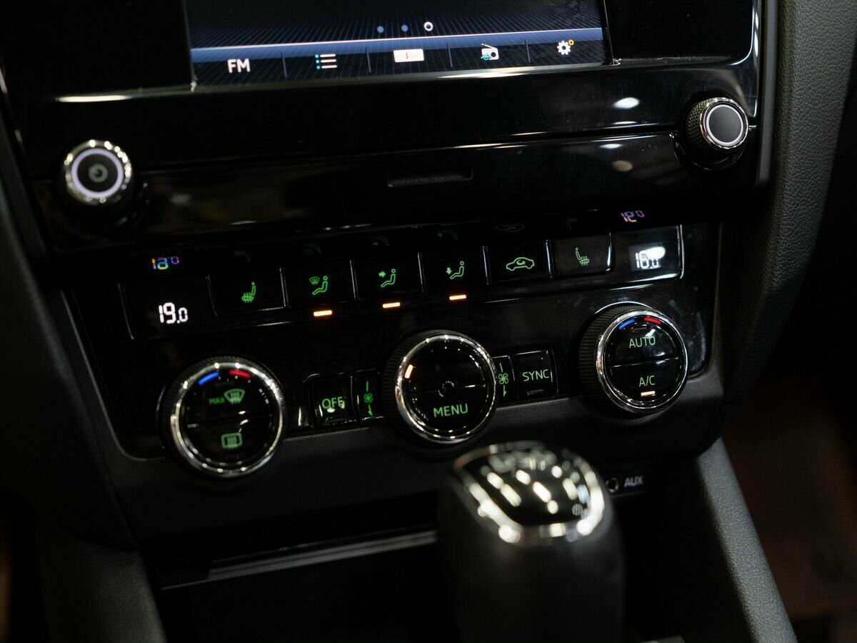 Skoda Octavia б/у, 2017, Роботизированная. Фото: #12