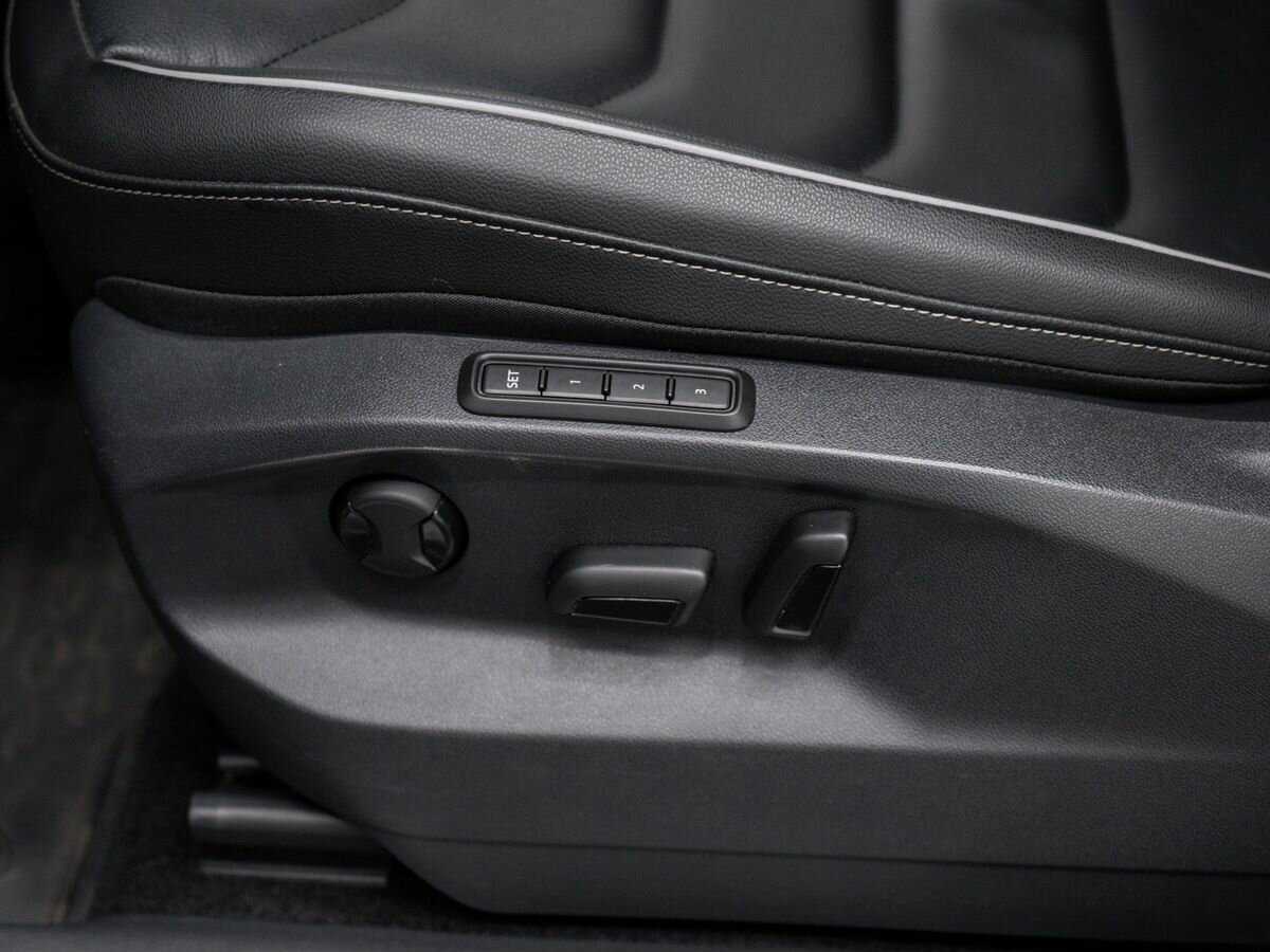 Volkswagen Tiguan б/у, 2022, Роботизированная. Фото: #16