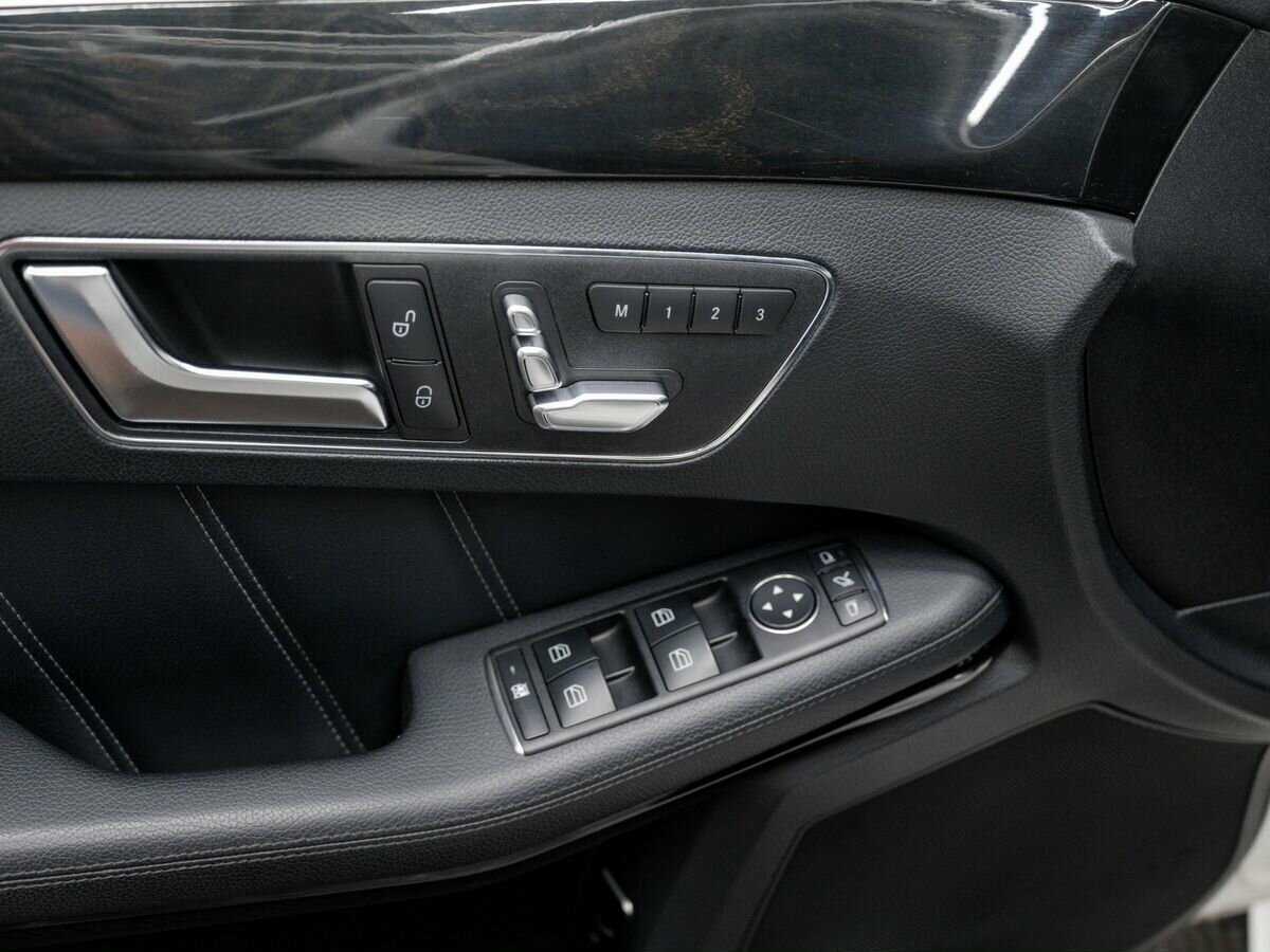 Mercedes-Benz E-Класс б/у, 2013, Автоматическая. Фото: #14