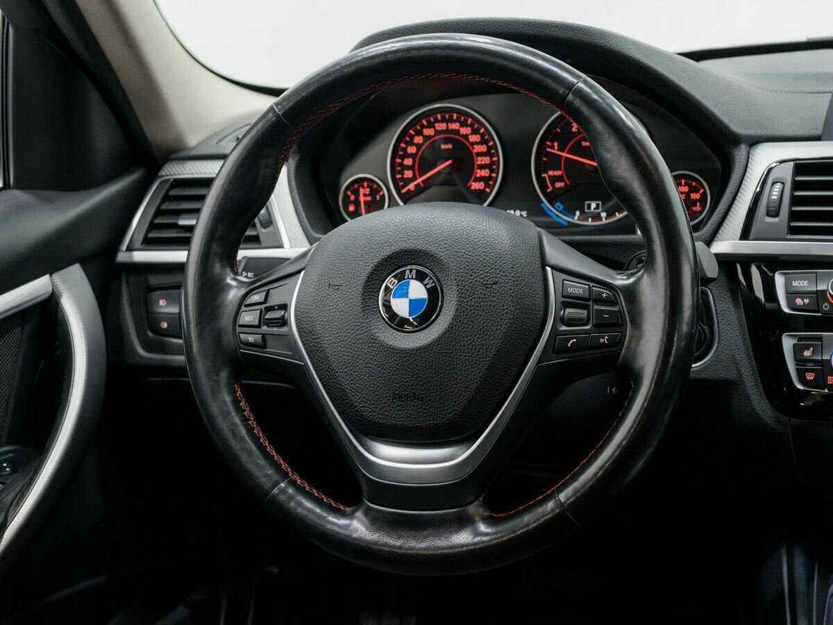 BMW 3 серии б/у, 2017, Автоматическая. Фото: #10