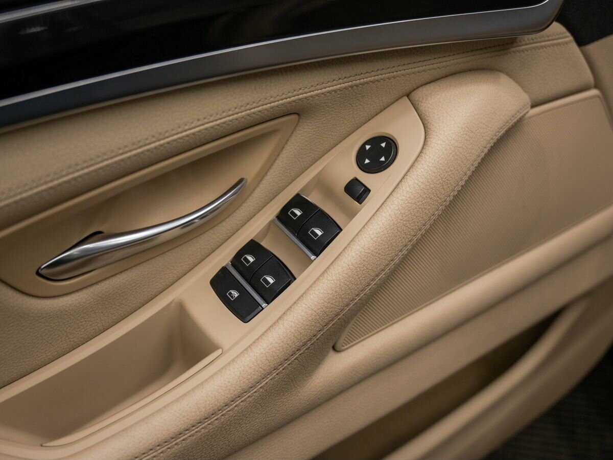 BMW 5 серии б/у, 2014, Автоматическая. Фото: #13