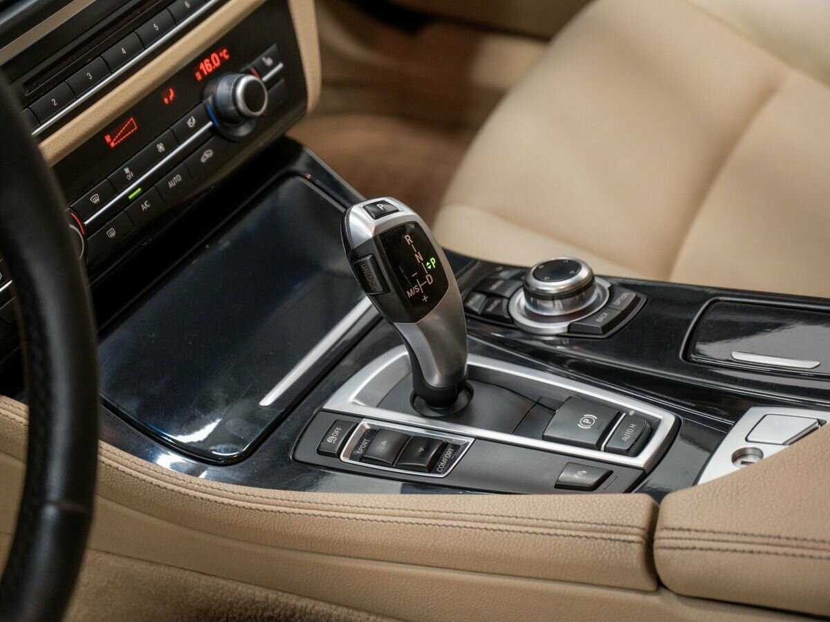 BMW 5 серии б/у, 2014, Автоматическая. Фото: #16