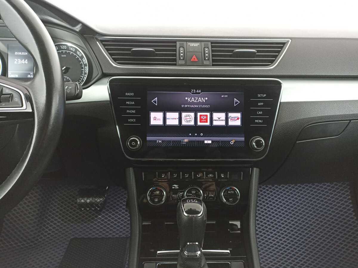 Skoda Superb б/у, 2018, Роботизированная. Фото: #12