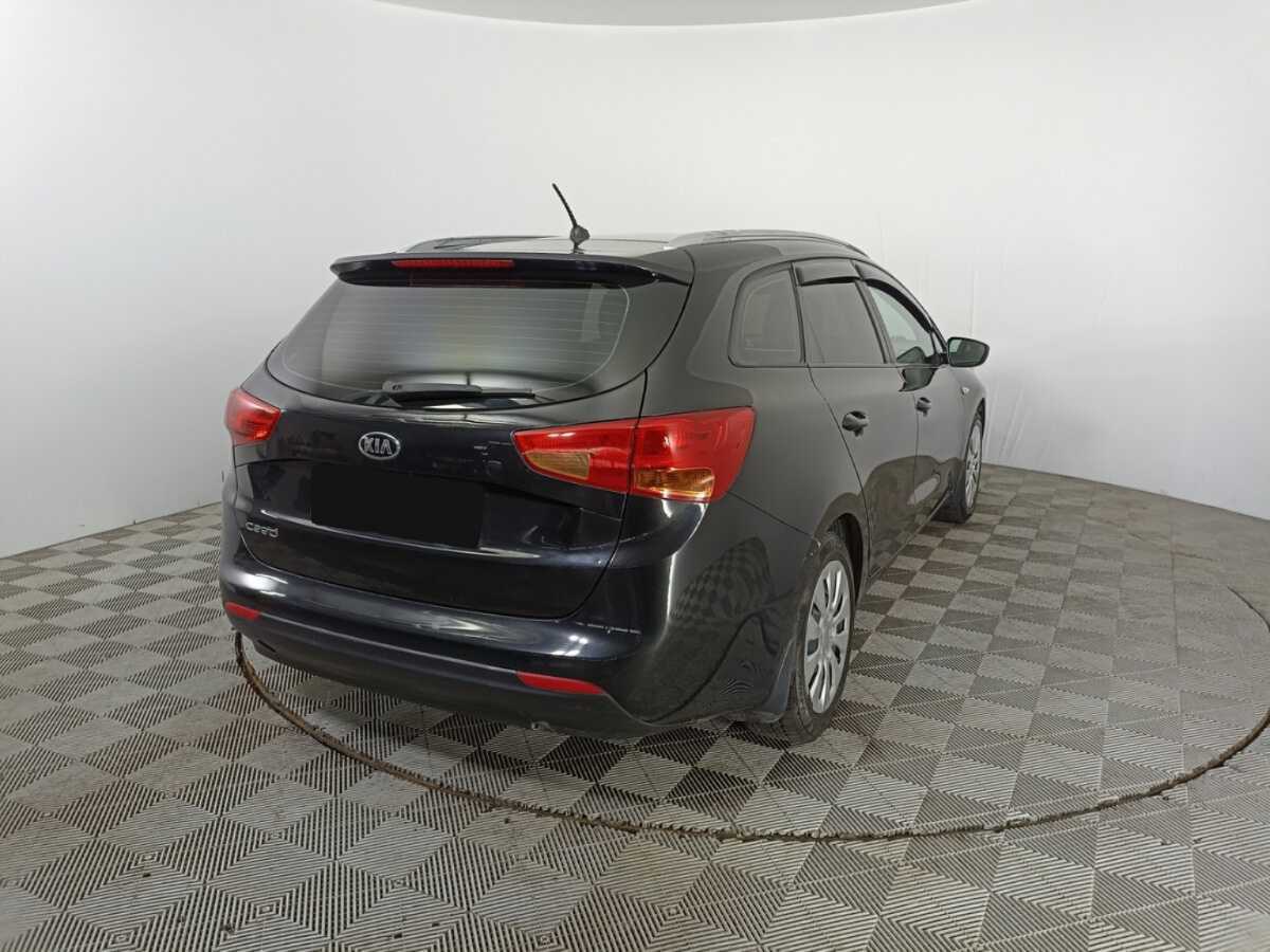 Kia Ceed б/у, 2015, Механическая. Фото: #3
