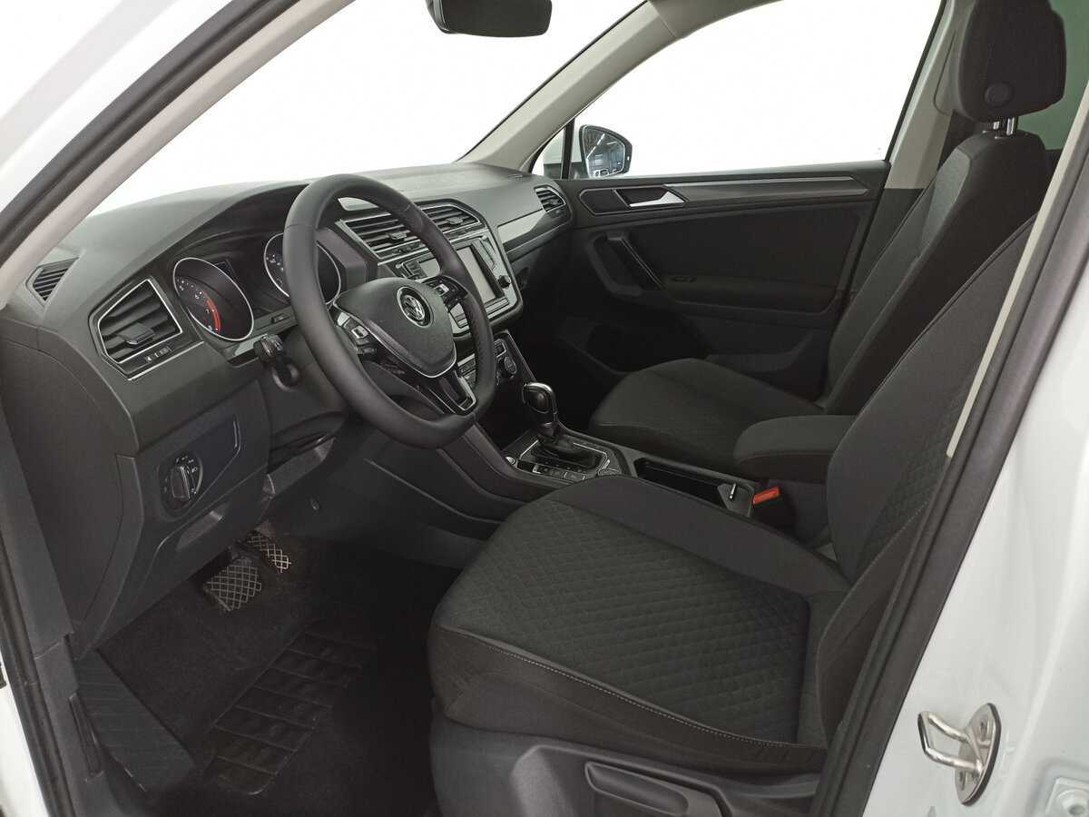 Volkswagen Tiguan б/у, 2017, Роботизированная. Фото: #13