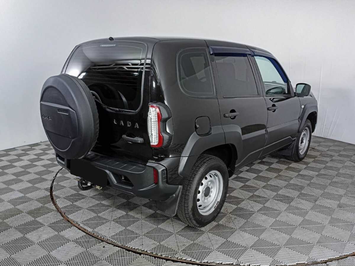 Лада (ВАЗ) Нива б/у, 2023, Механическая. Фото: #4
