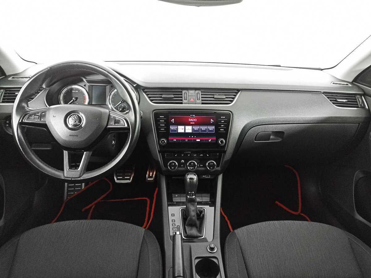 Skoda Octavia б/у, 2018, Роботизированная. Фото: #11