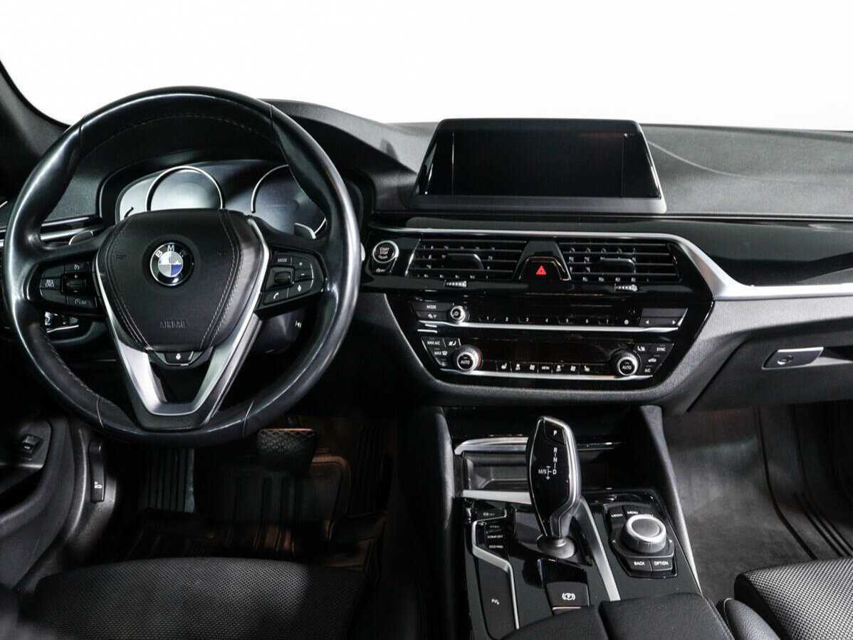 BMW 5 серии б/у, 2019, Автоматическая. Фото: #9