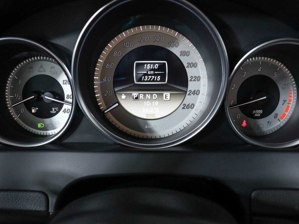 Mercedes-Benz C-Класс б/у, 2012, Автоматическая. Фото: #8