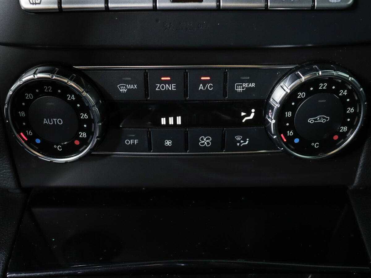 Mercedes-Benz C-Класс б/у, 2012, Автоматическая. Фото: #13