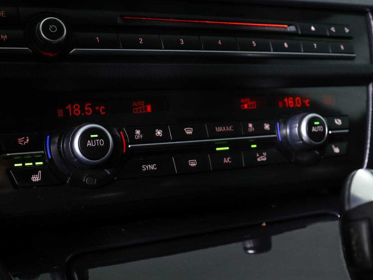 BMW 5 серии б/у, 2014, Автоматическая. Фото: #14