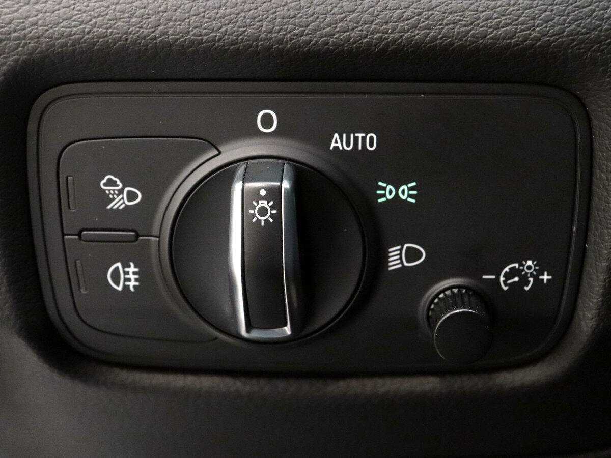 Audi A3 б/у, 2016, Роботизированная. Фото: #13