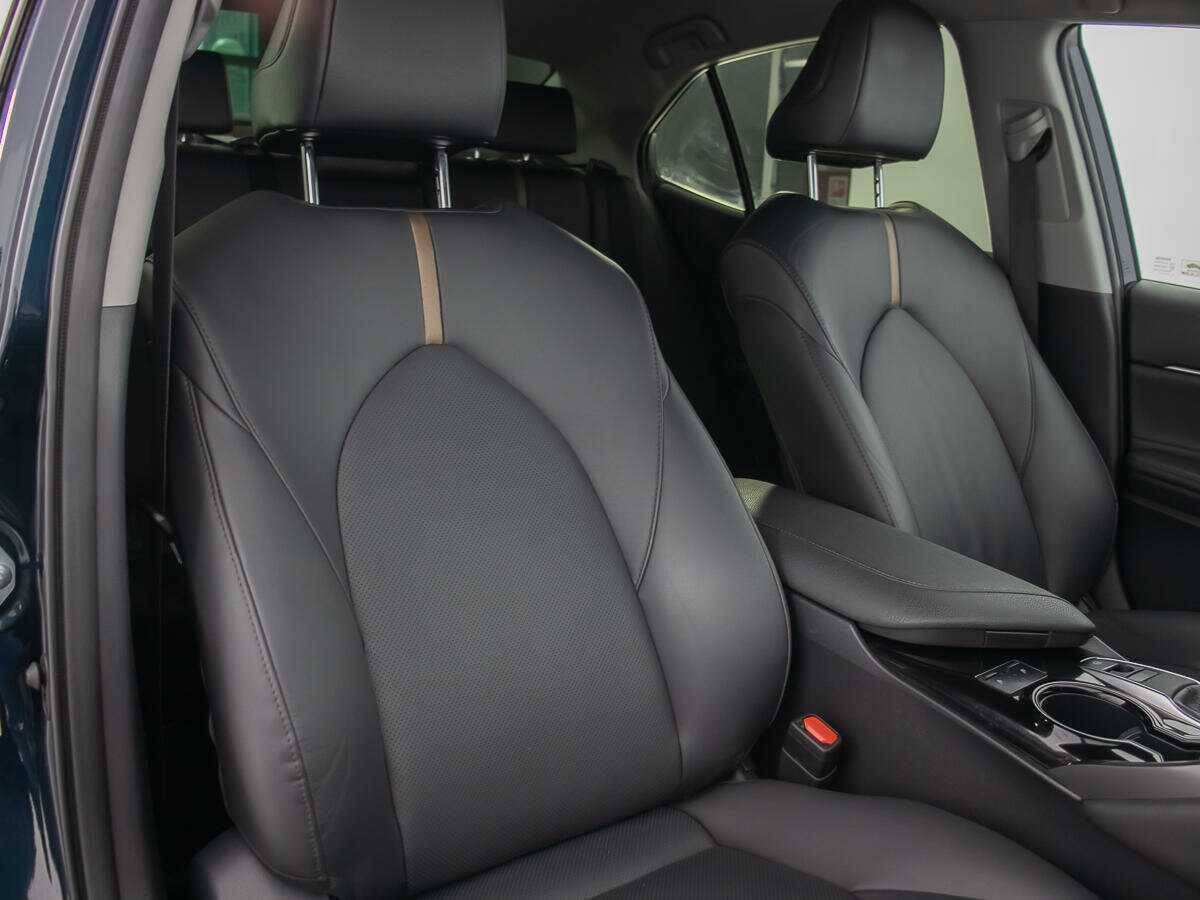 Toyota Camry б/у, 2018, Автоматическая. Фото: #9