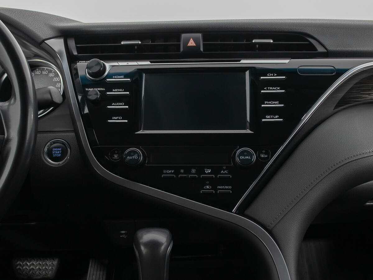 Toyota Camry б/у, 2018, Автоматическая. Фото: #17
