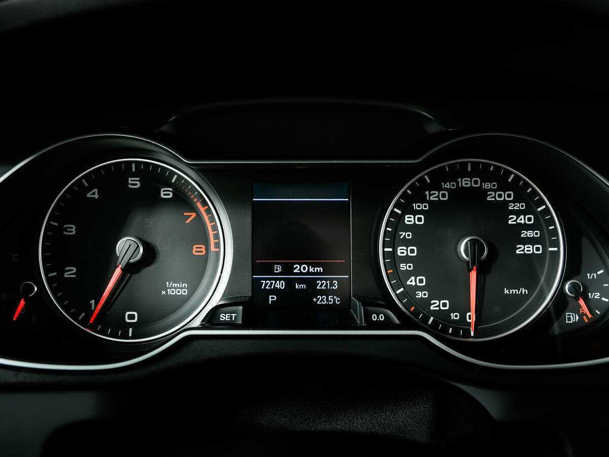 Audi A4 б/у, 2014, Роботизированная. Фото: #8