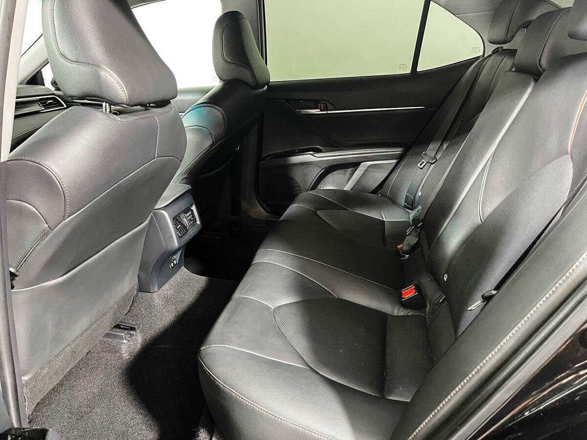 Toyota Camry б/у, 2018, Автоматическая. Фото: #9