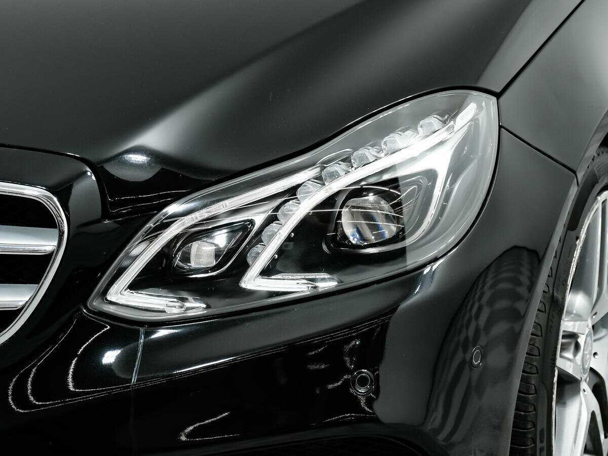 Mercedes-Benz E-Класс б/у, 2013, Автоматическая. Фото: #12