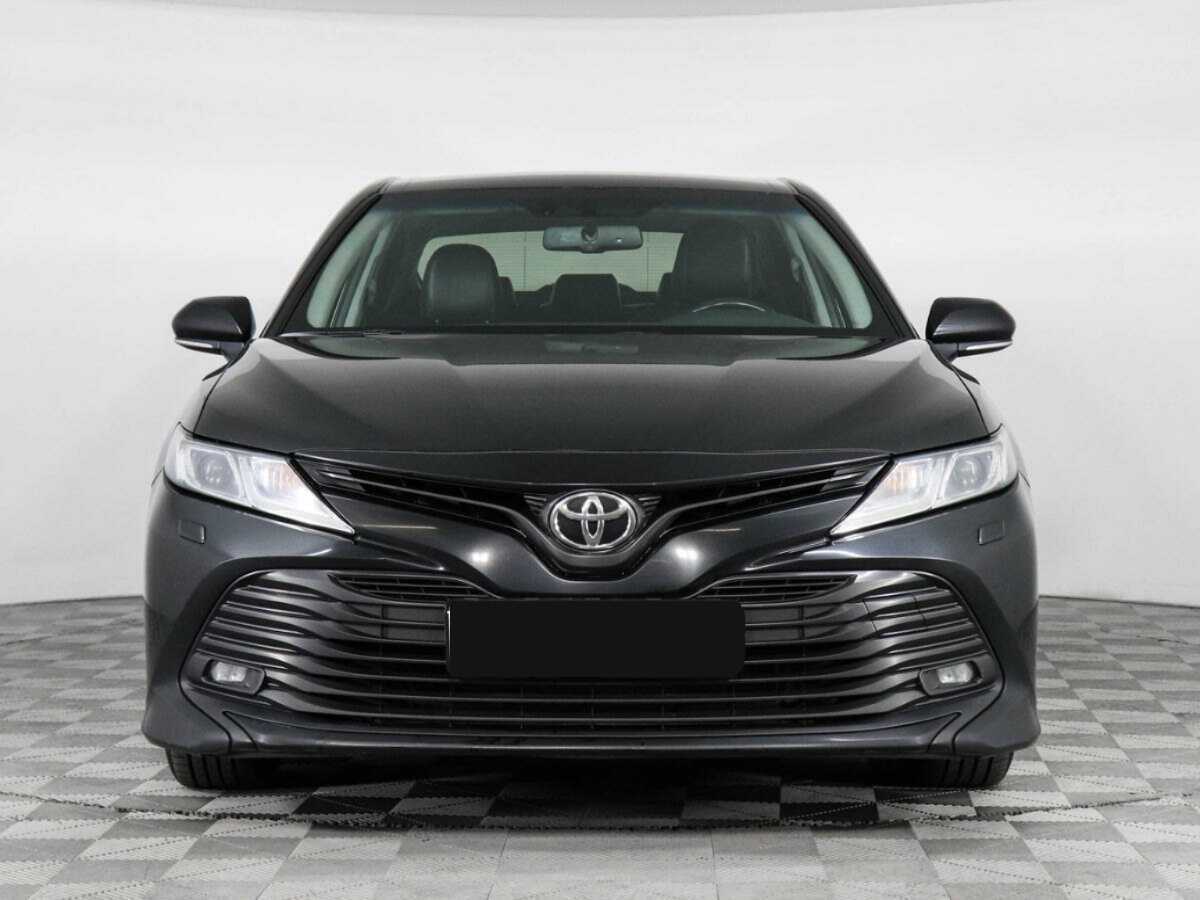 Toyota Camry б/у, 2019, Автоматическая. Фото: #1