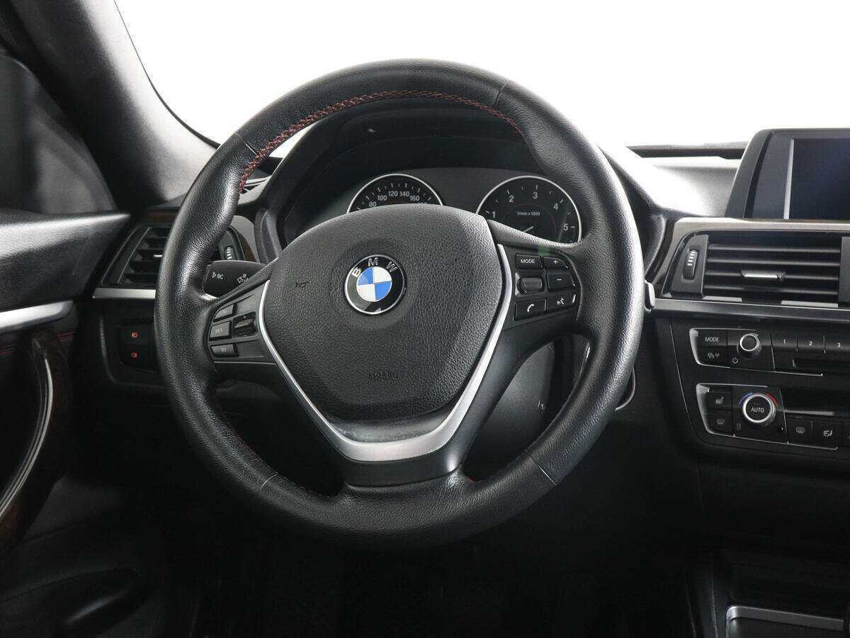 BMW 3 серии б/у, 2016, Автоматическая. Фото: #14