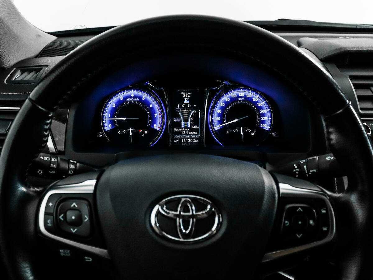 Toyota Camry б/у, 2015, Автоматическая. Фото: #18