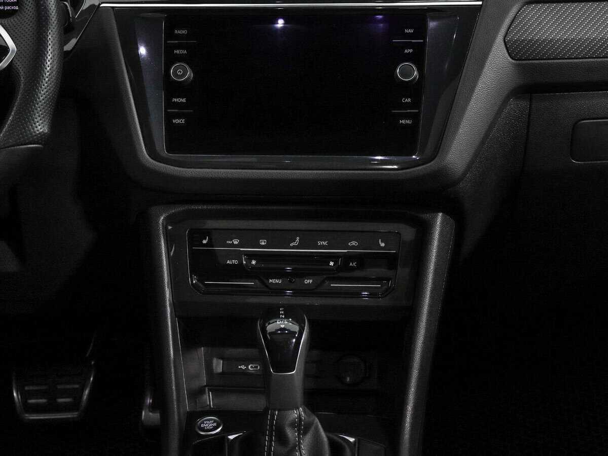 Volkswagen Tiguan б/у, 2021, Роботизированная. Фото: #10