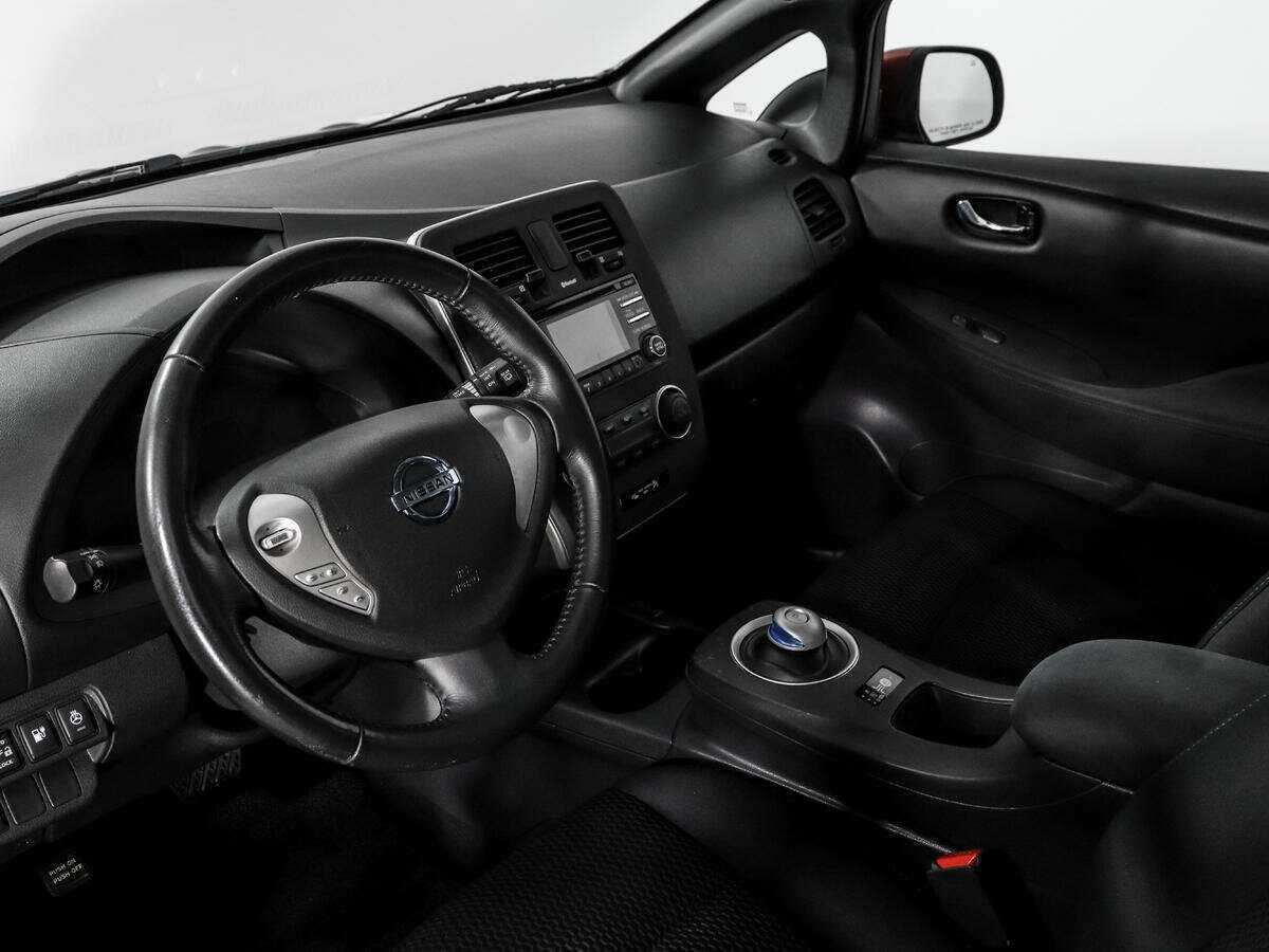 Nissan Leaf б/у, 2013, Автоматическая. Фото: #8