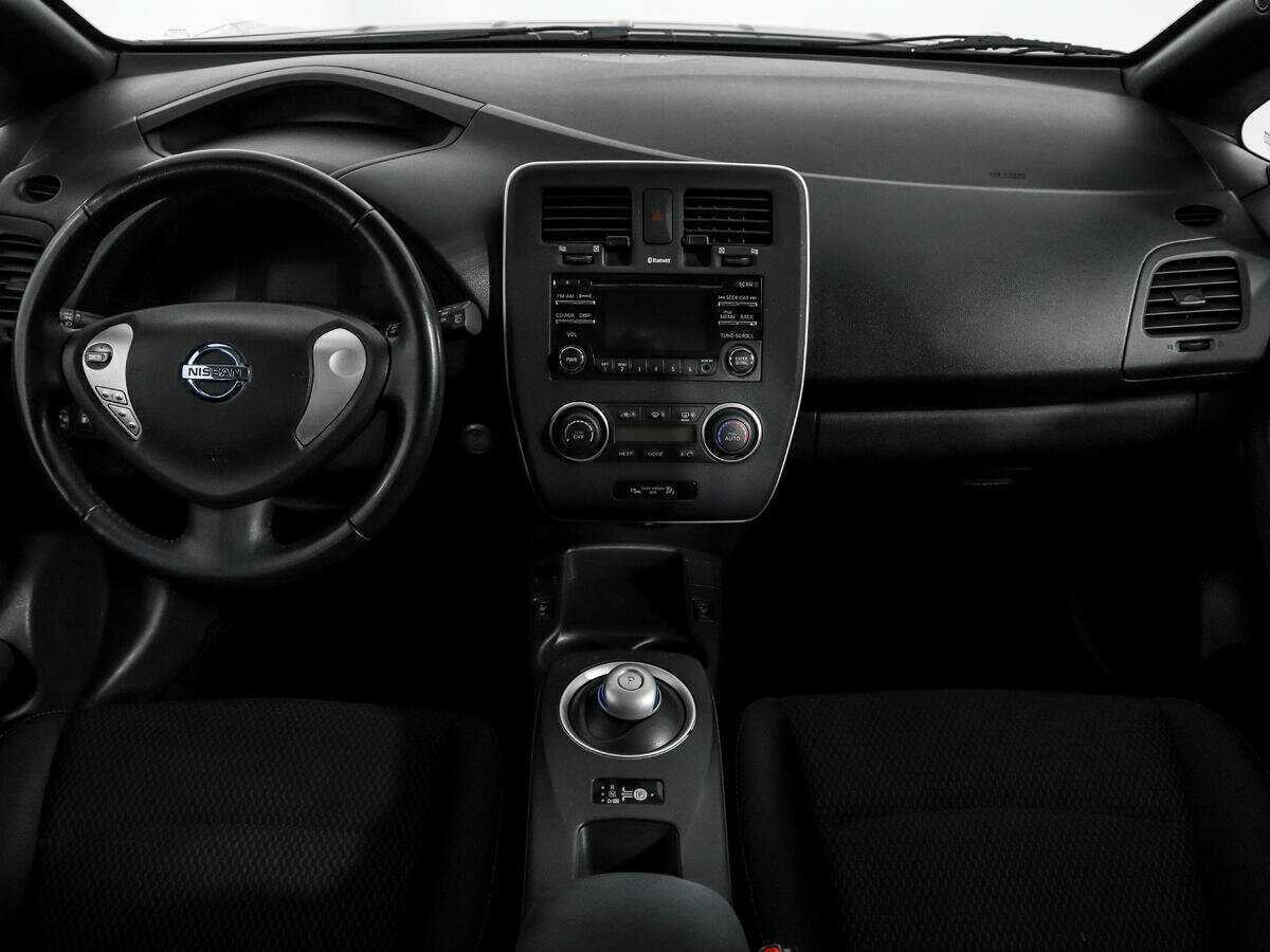 Nissan Leaf б/у, 2013, Автоматическая. Фото: #12