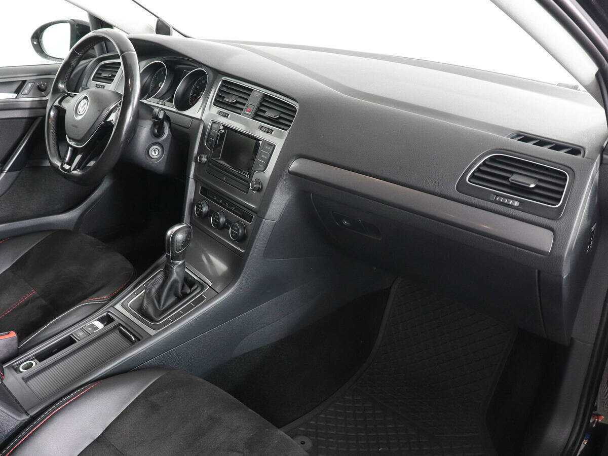 Volkswagen Golf б/у, 2013, Роботизированная. Фото: #7