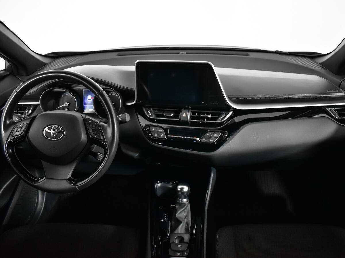 Toyota C-HR б/у, 2019, Вариатор. Фото: #11