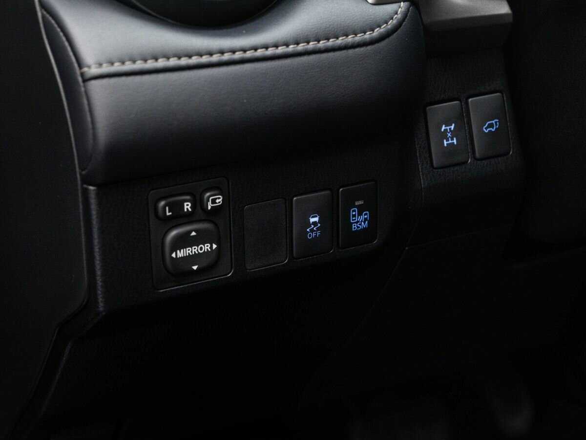 Тойота Рав4 б/у, 2013, Автоматическая. Фото: #16