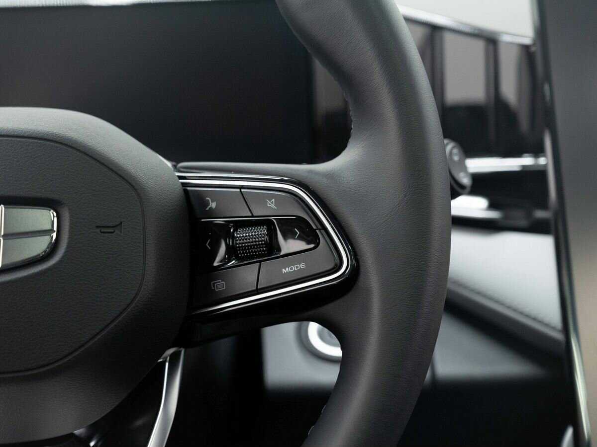 Geely Atlas б/у, 2023, Роботизированная. Фото: #18