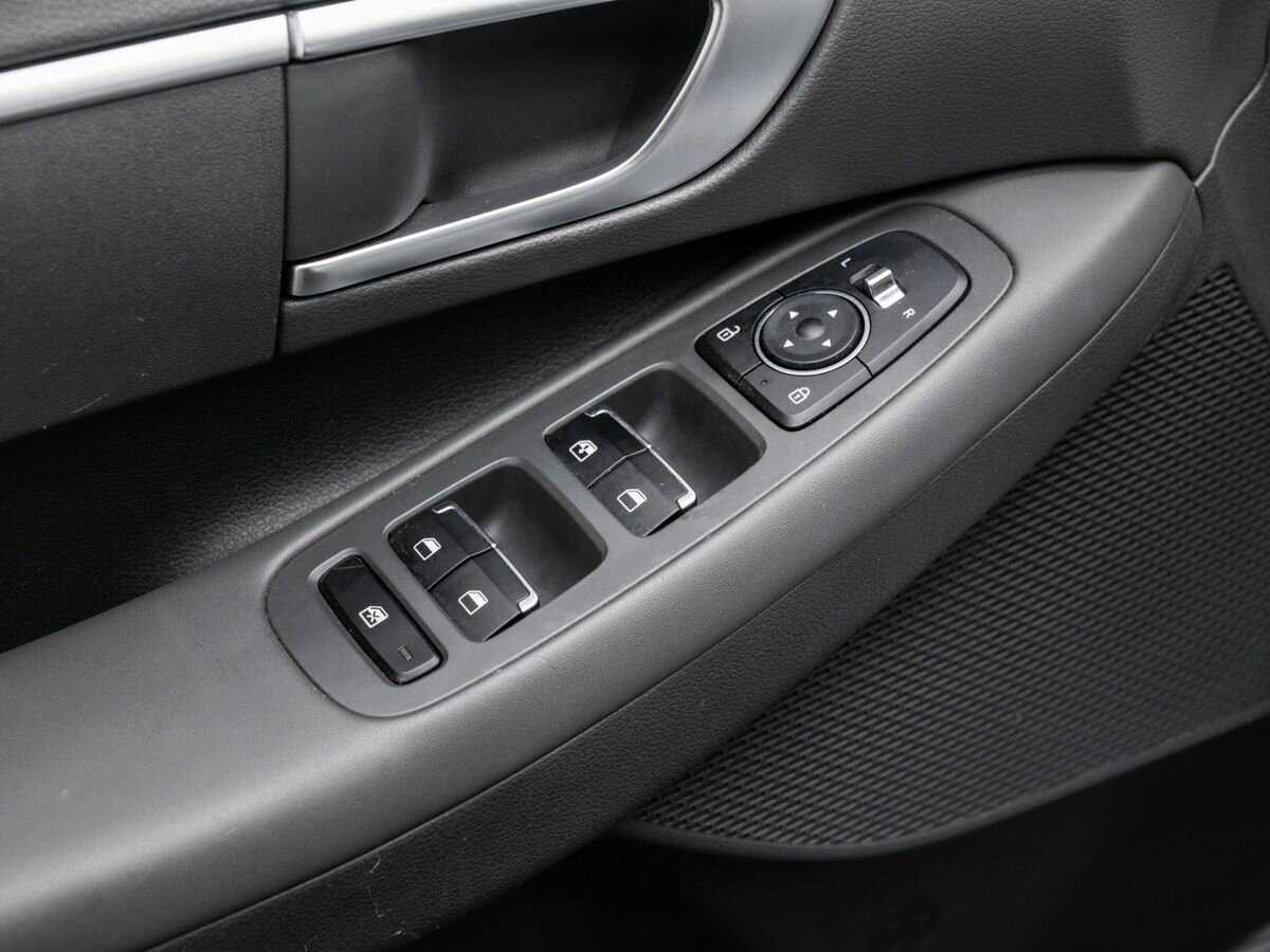 Hyundai Sonata б/у, 2019, Автоматическая. Фото: #16