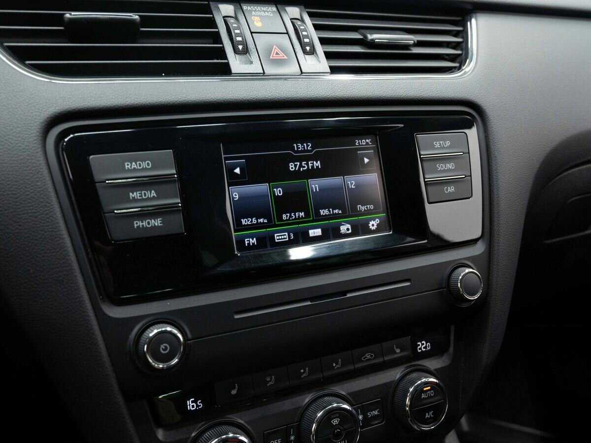 Шкода Октавия б/у, 2016, Роботизированная. Фото: #20