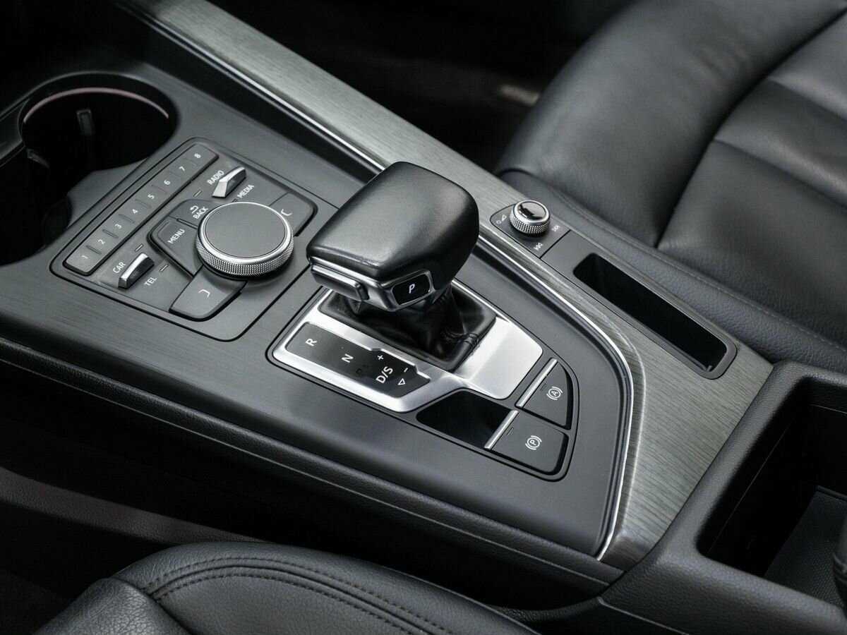 Audi A4 б/у, 2018, Роботизированная. Фото: #18