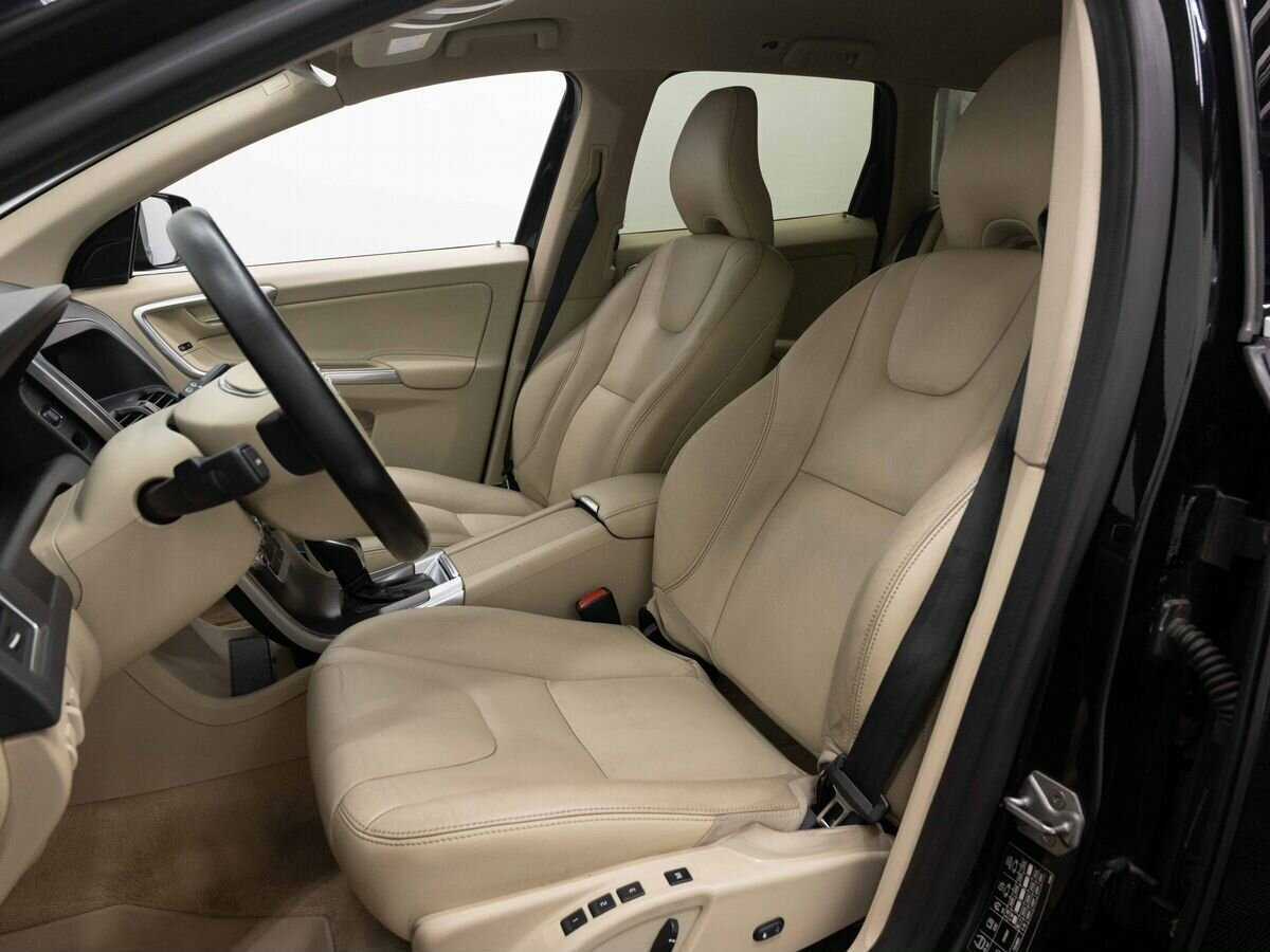 Volvo XC60 б/у, 2014, Автоматическая. Фото: #9