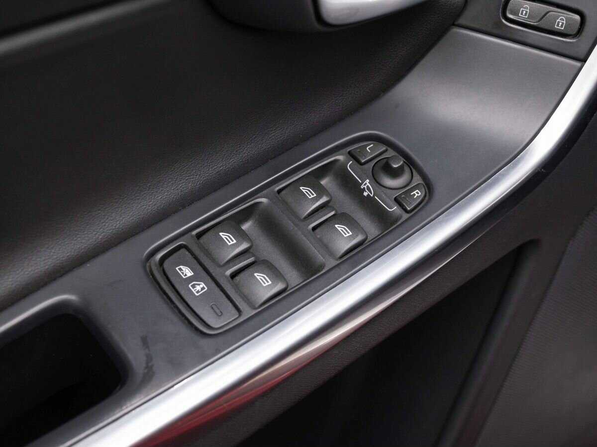 Вольво ИксЦ60 б/у, 2014, Автоматическая. Фото: #15