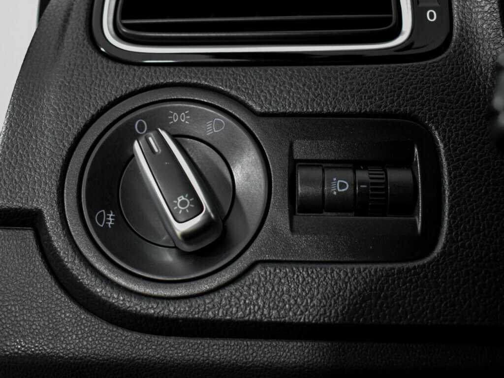 Фольксваген Поло б/у, 2018, Роботизированная. Фото: #9