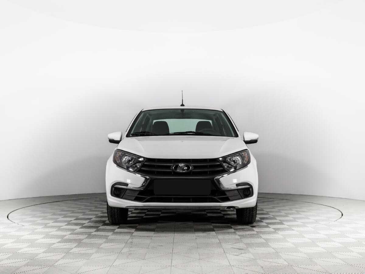 Lada (ВАЗ) Granta б/у, 2023, Механическая. Фото: #1