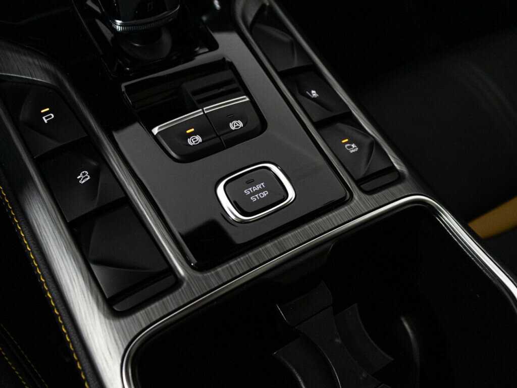 FAW Bestune T77 б/у, 2023, Роботизированная. Фото: #15