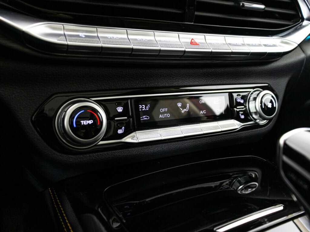 FAW Bestune T77 б/у, 2023, Роботизированная. Фото: #16